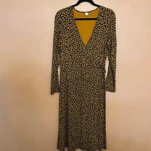 Old Navy Faux Wrap Midi - Leopard (Blue/brown)